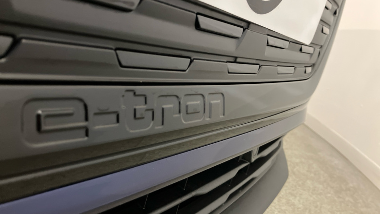 Audi Q4 e-tron 210kW 45 82kWh Black Edition 5dr Auto Electric Estate